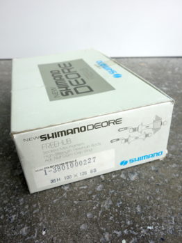 Shimano Deore MT60 bolt on hub set for UG