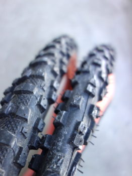 NOS IRC Mythos XC vintage 26" MTB tyres with rust coloured side wall - 2.10