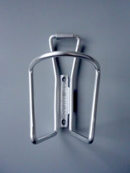 Dirt Research Alloy bottle cage – Silver