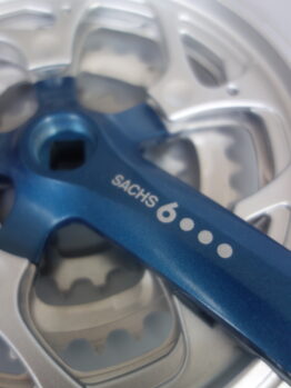 Sachs 6000 compact triple chainset with guard
