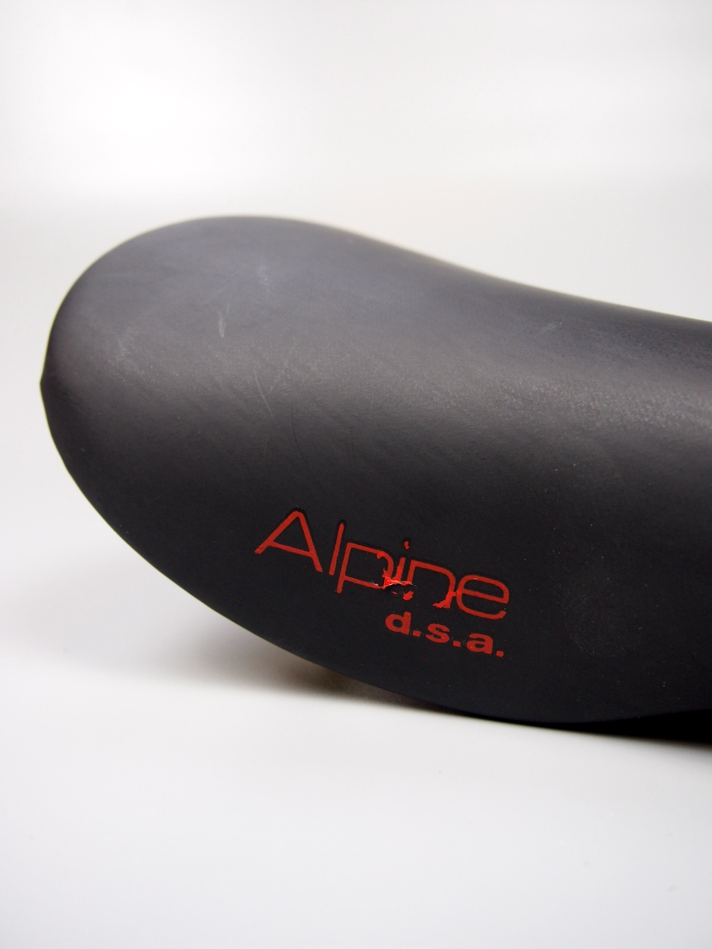 Selle Italia Alpine D.S.A saddle – Black
