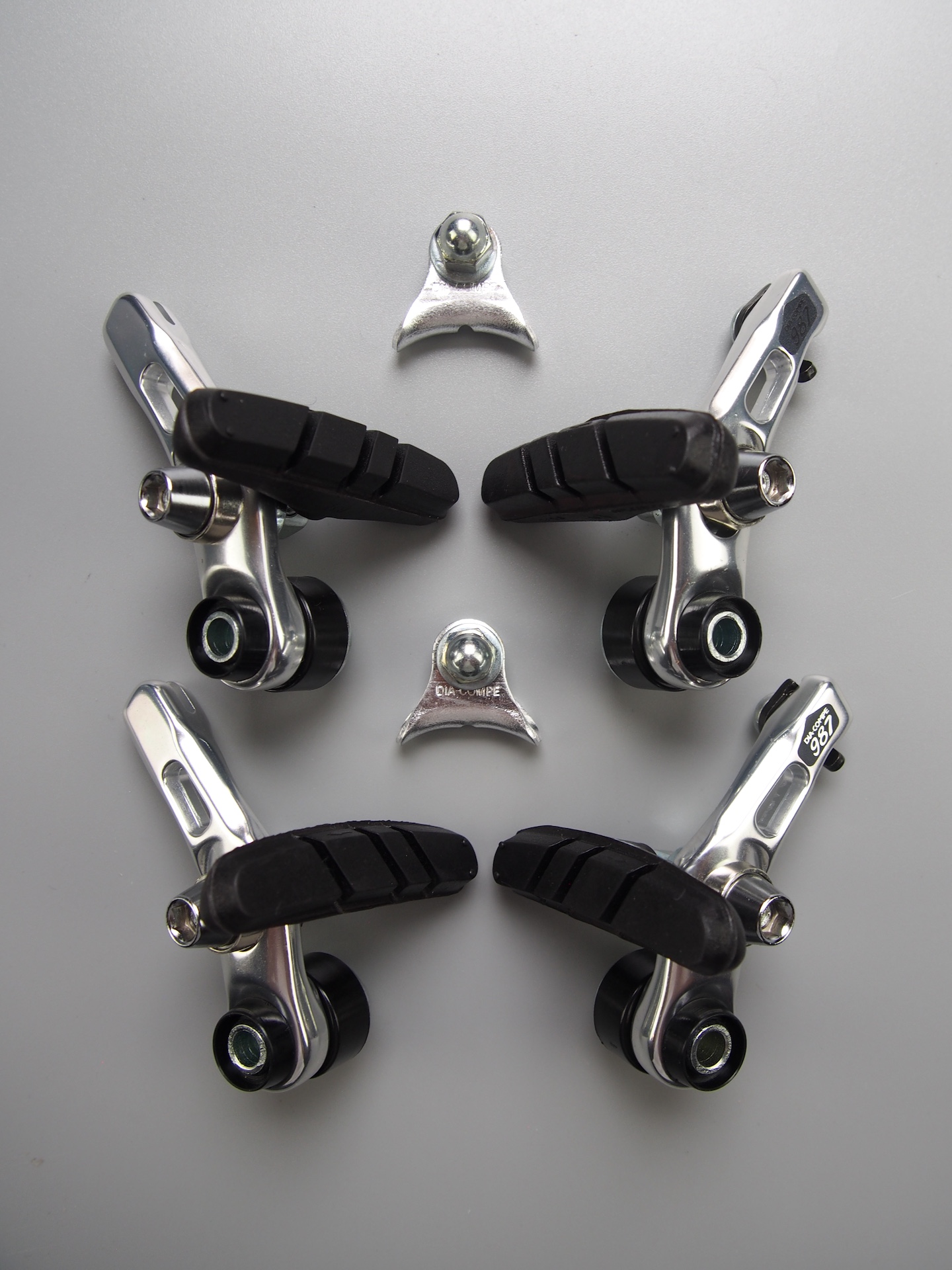 Dia-Compe 987 cantilever brake set – Silver