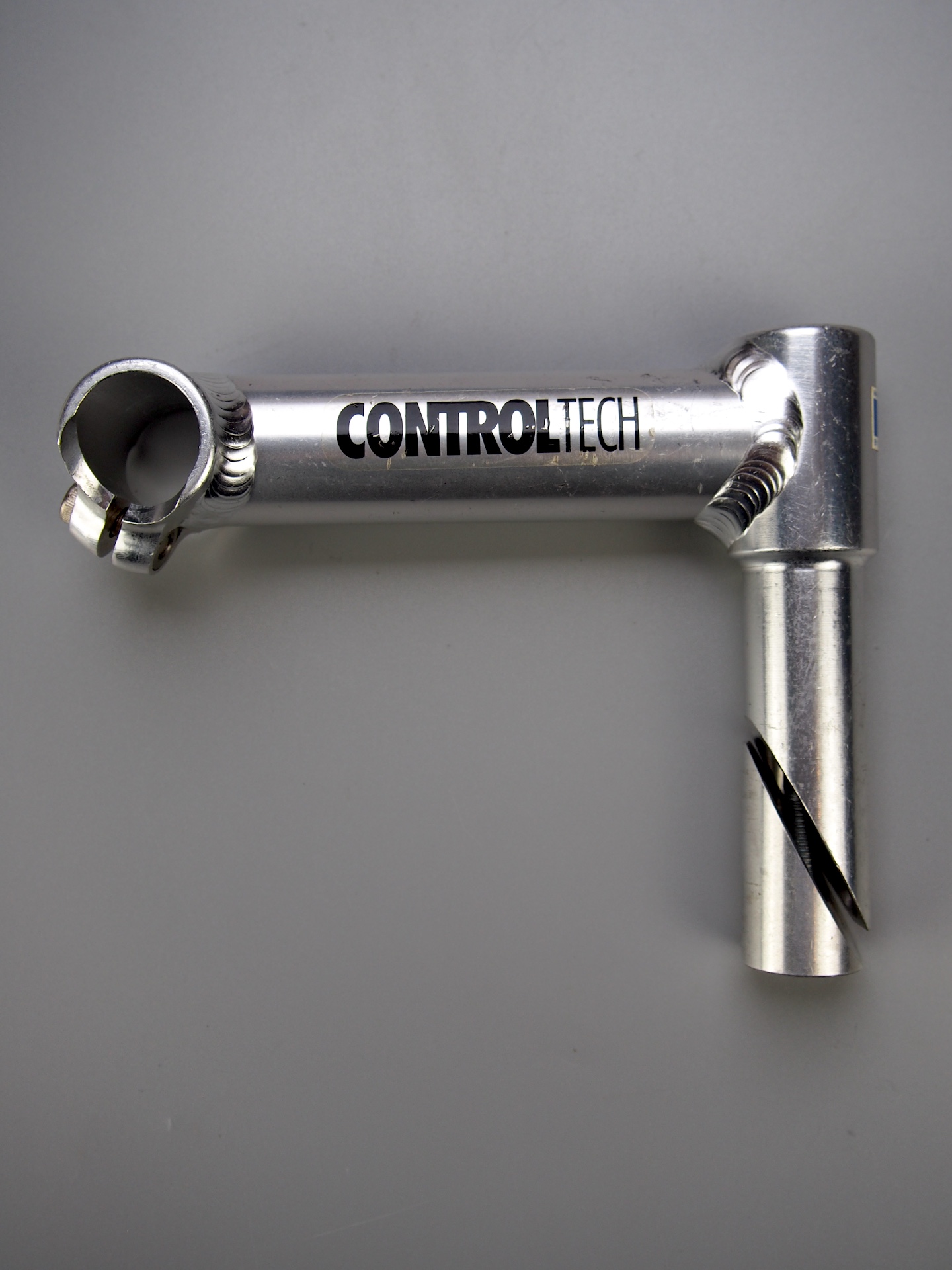 Control Tech quill stem – 1 1/8″ x 135 mm Silver