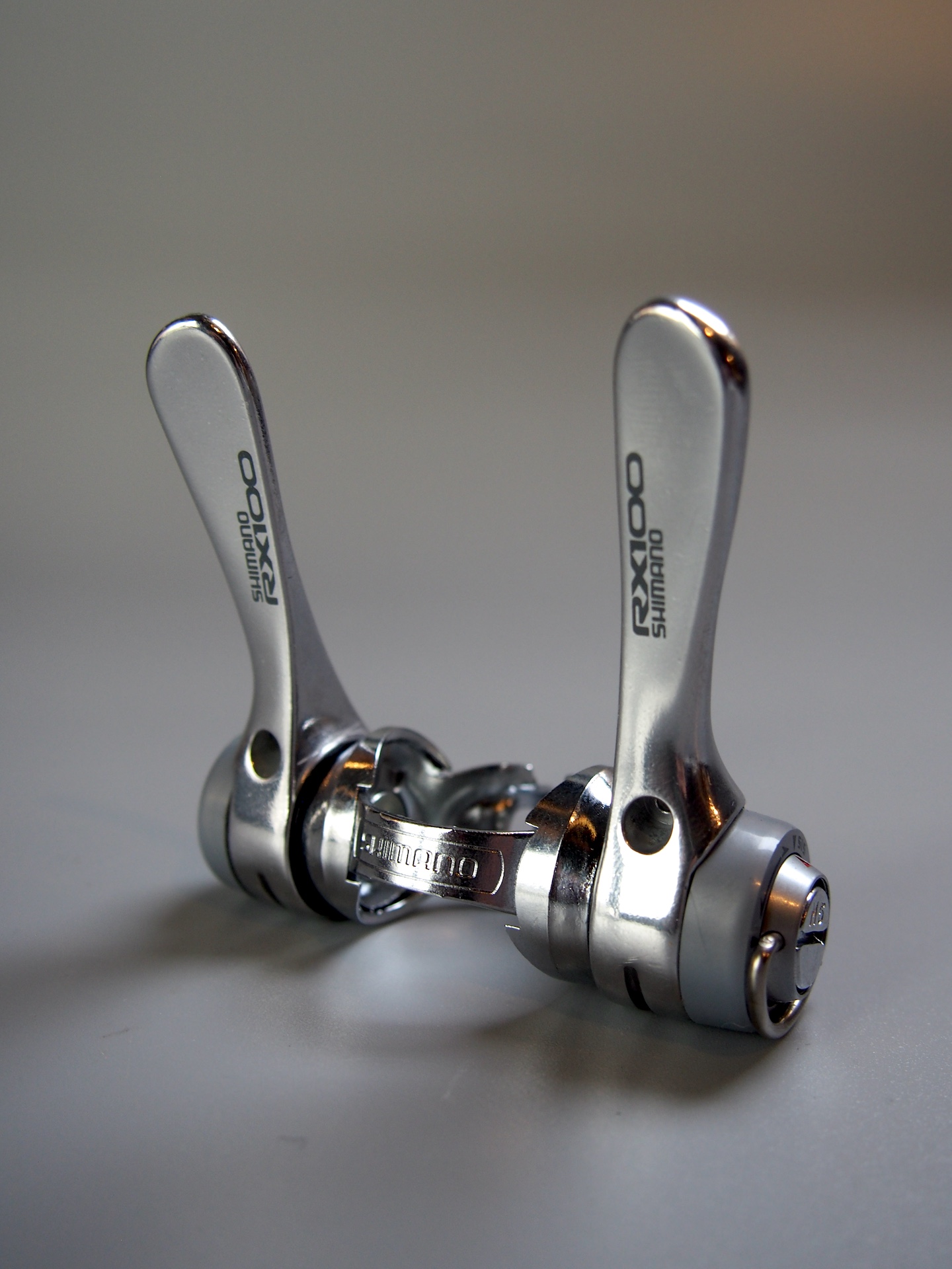 Shimano RX100 downtube shifters – SL-A550 2 Shimano RX100 downtube shifters – SL-A550