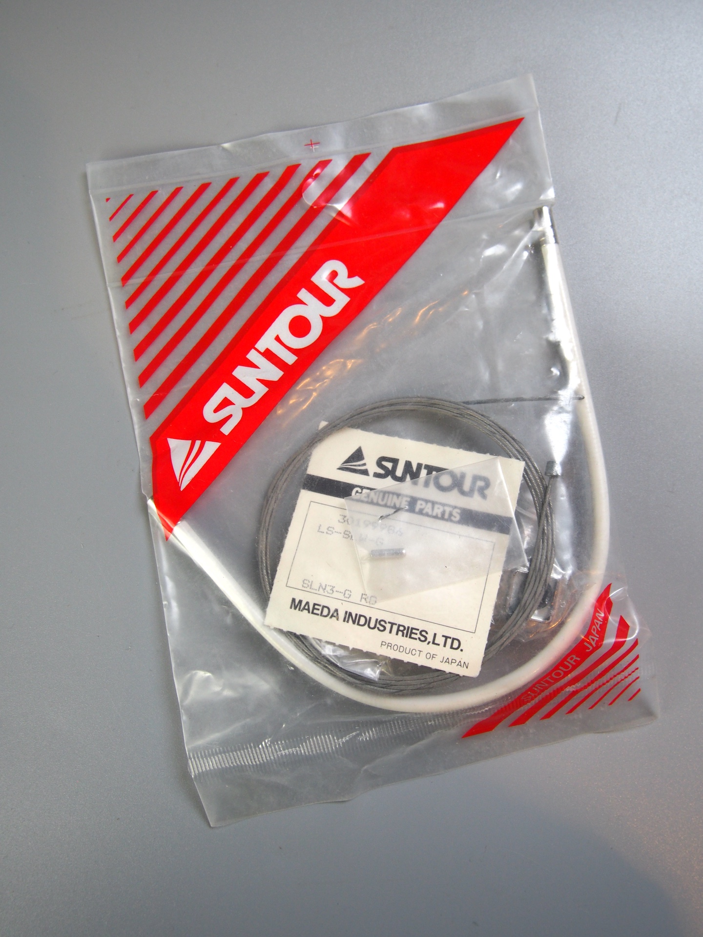 Suntour right hand downtube shifter – LS-SLW-G