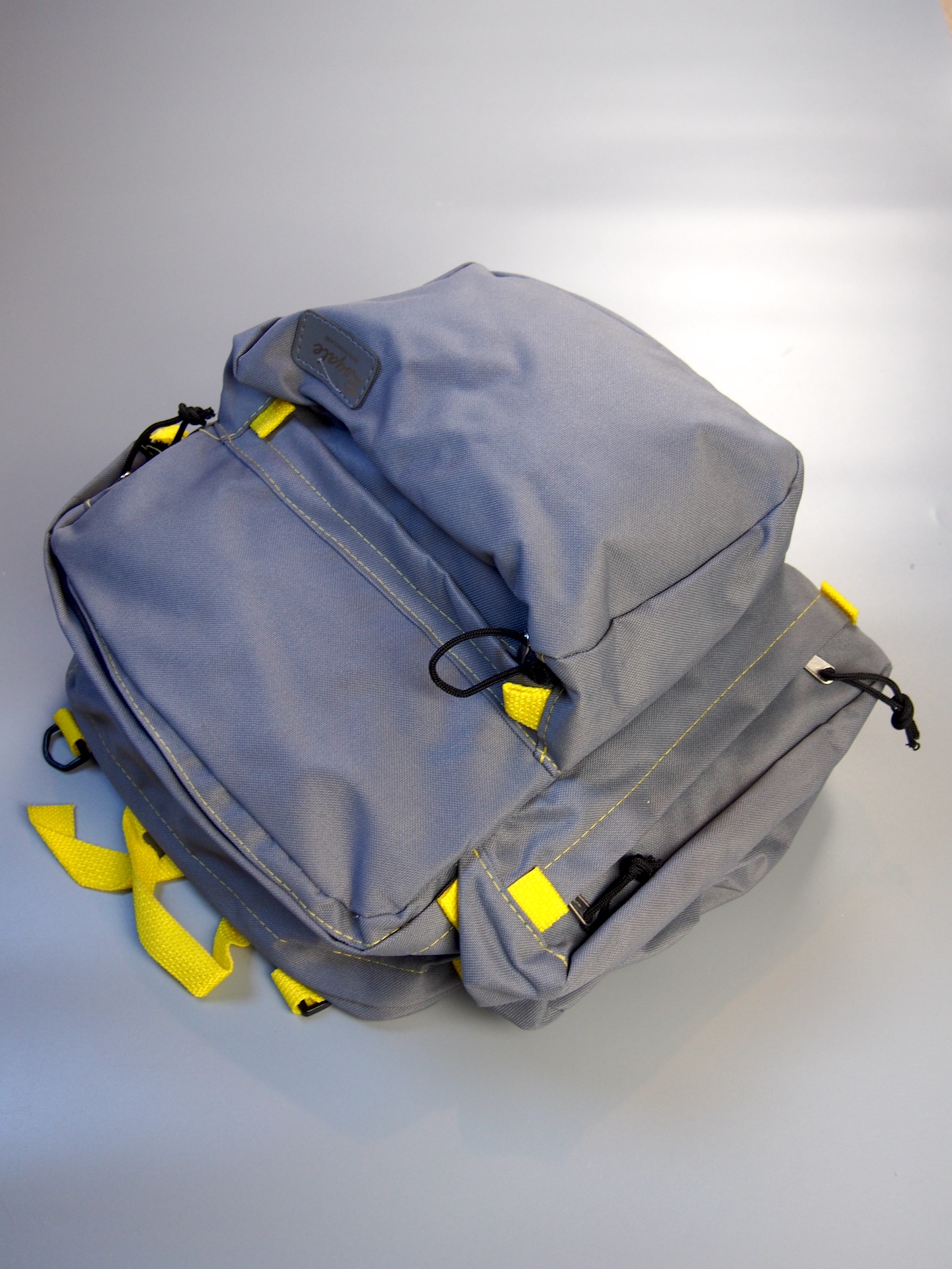 Allez Royale touring de luxe back pack – Grey / Yellow