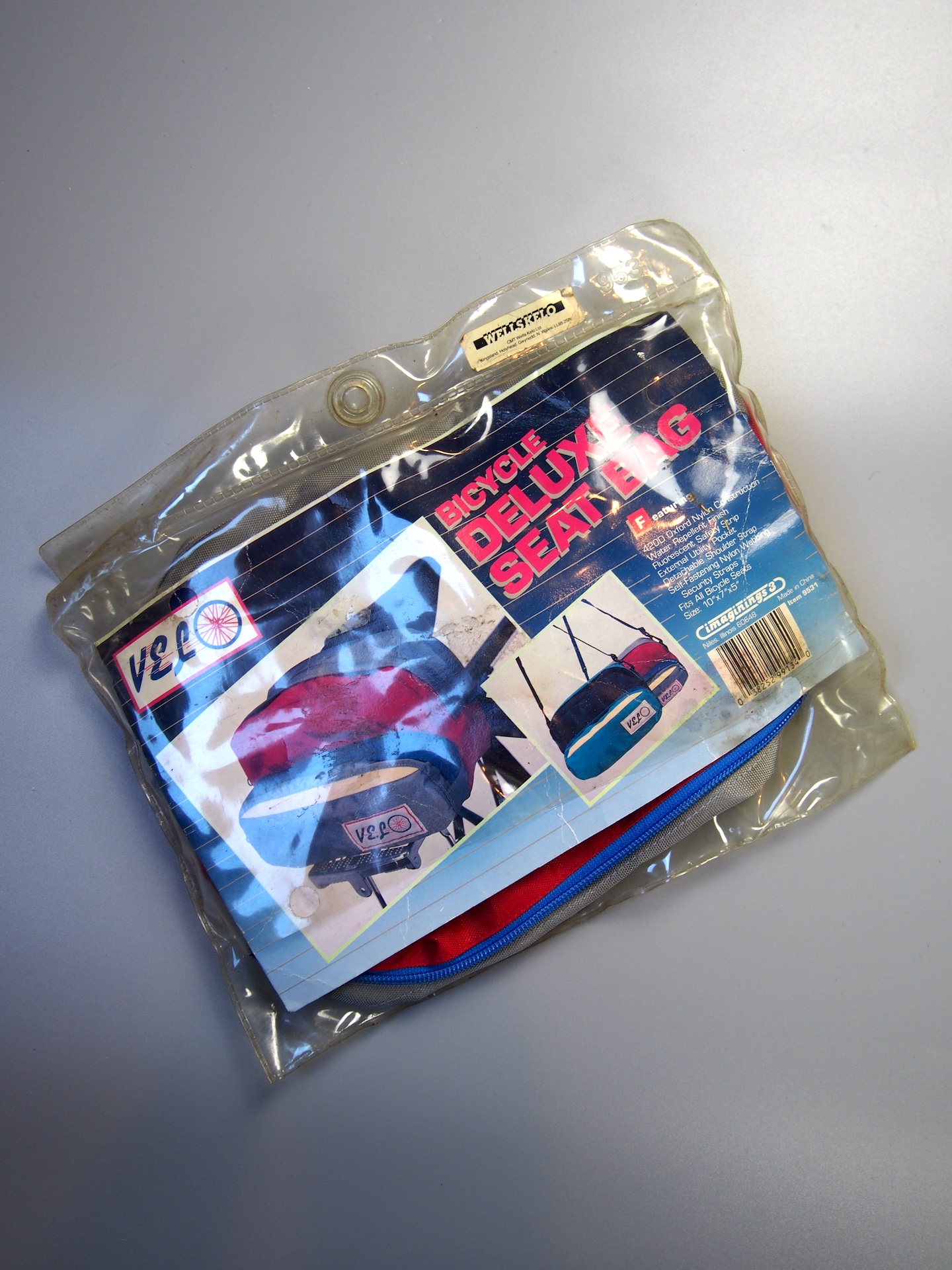 Velo Deluxe saddle bag – Red / Grey / Blue