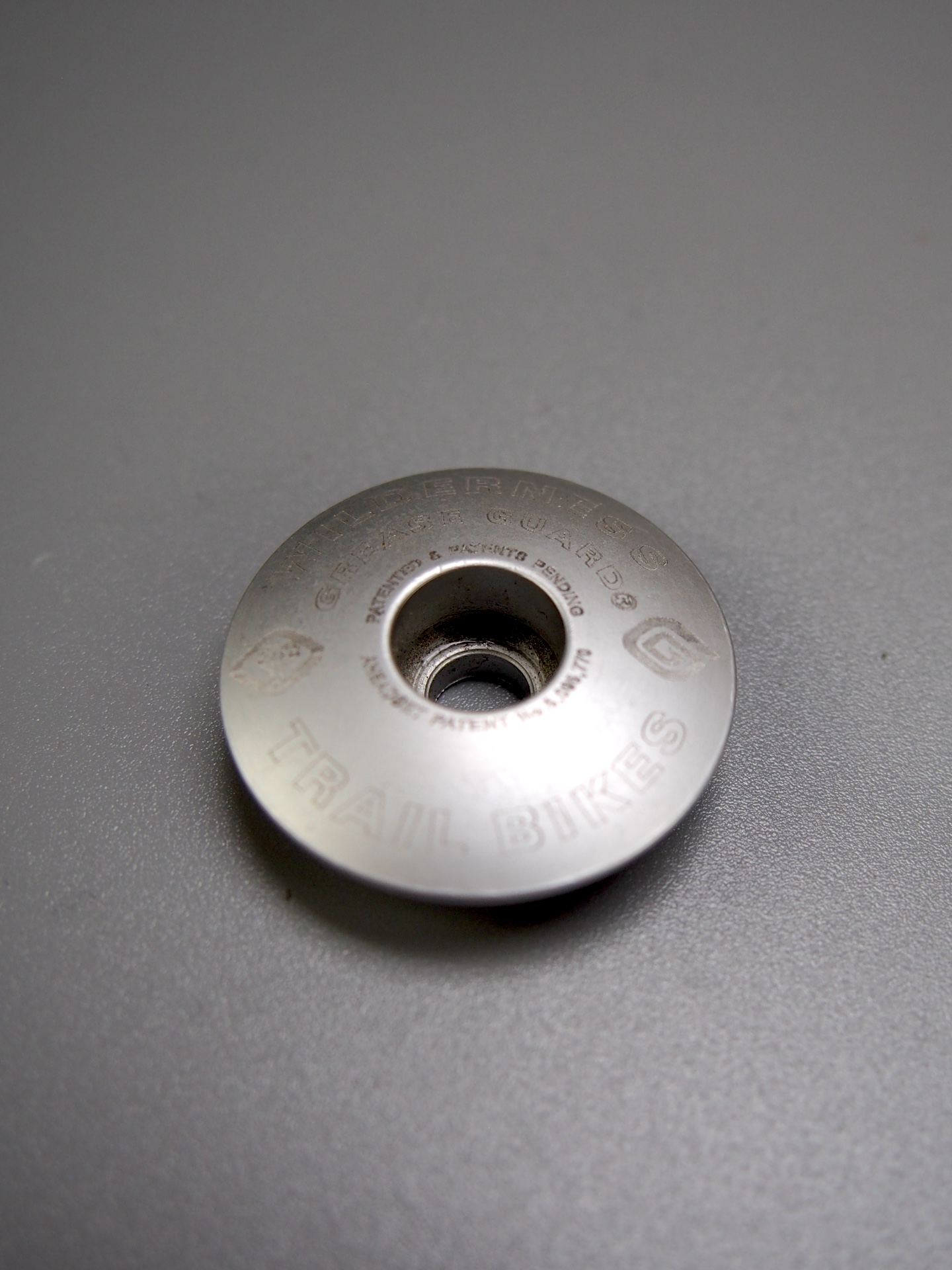 Wilderness Trail Bikes (WTB) 1 ⅛" ahead stem top cap – Silver